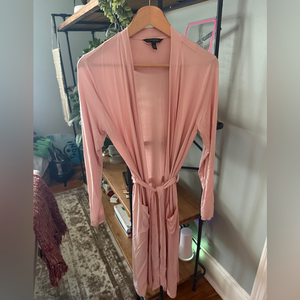 Banana Republic Soft Pink Women's Robe